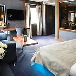Riverside Park إينيسكورثي