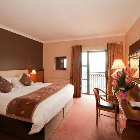 Hotel Riverside Park 4*