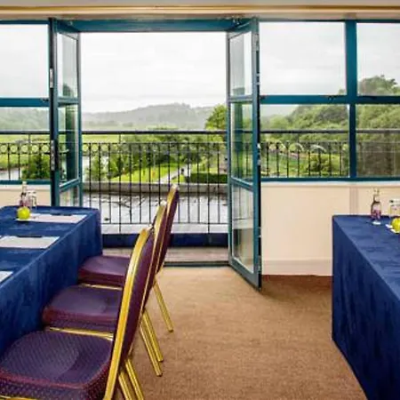 Riverside Park מלון אינסקורתי