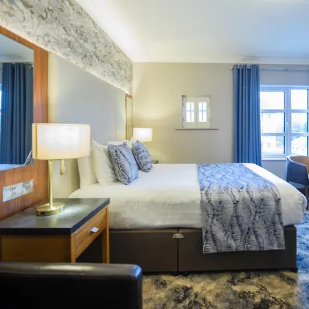 فندق Riverside Park إينيسكورثي