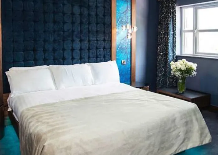 Hotel Riverside Park 4*