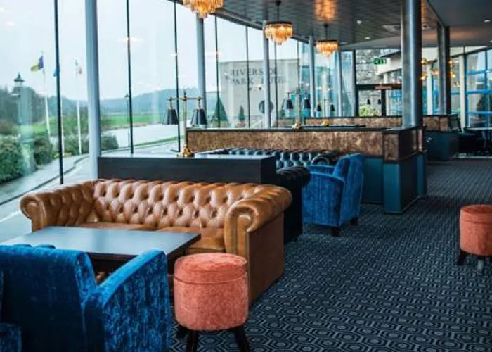 ホテル Riverside Park